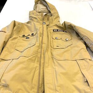 686 smarty 3 in 1 garments, youth large excellent condition. Removable liner.